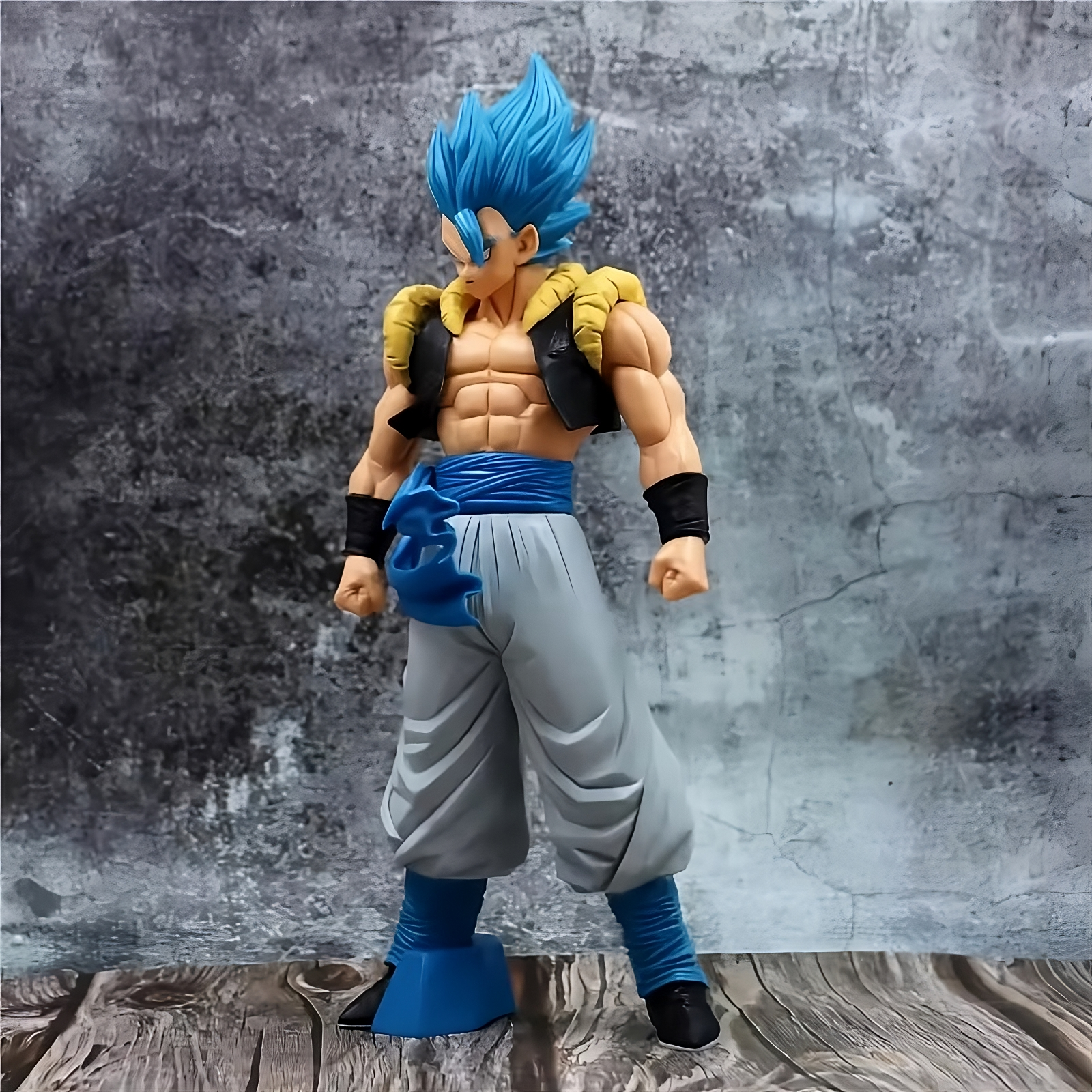 Dragon Ball Super – Super Saiyan Blue Gogeta PVC Figure (31cm Collectible Model)