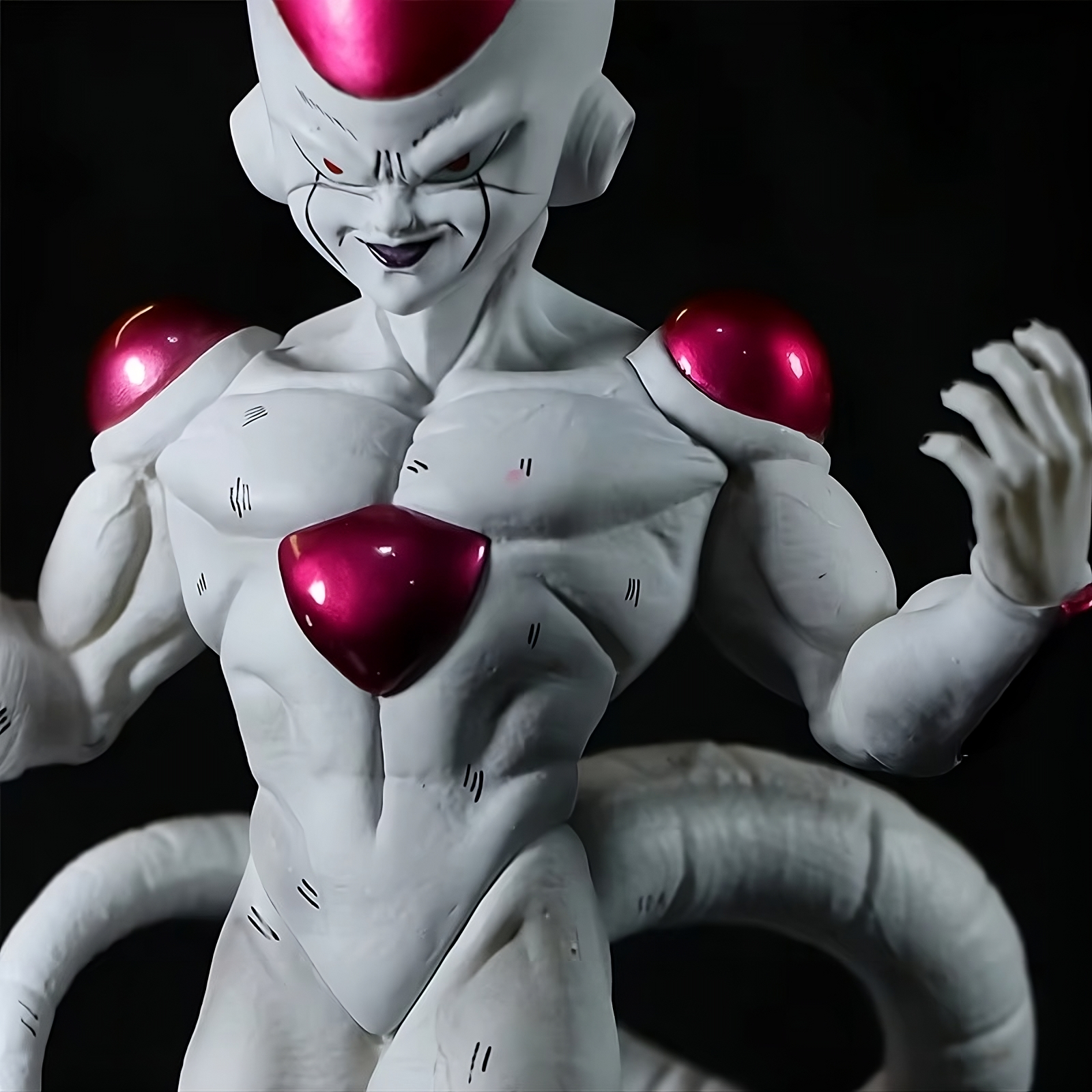 Dragon Ball Z – Final Form Frieza PVC Figure (23cm First Edition Model)