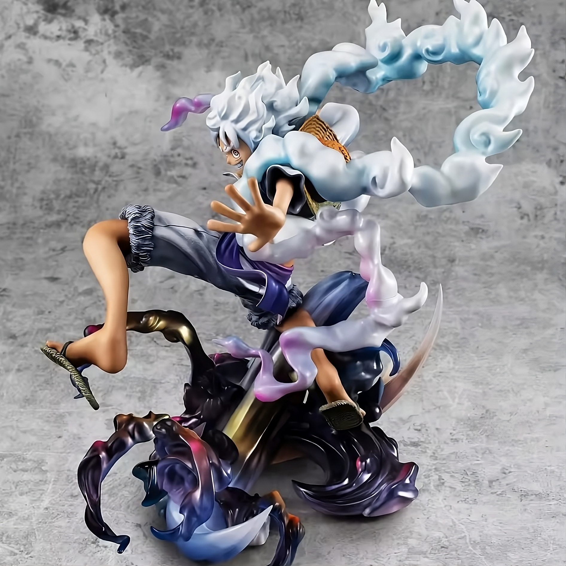 One Piece – Gear 5 Luffy "Sun God Nika" Action Figure | 23cm Collectible Statue