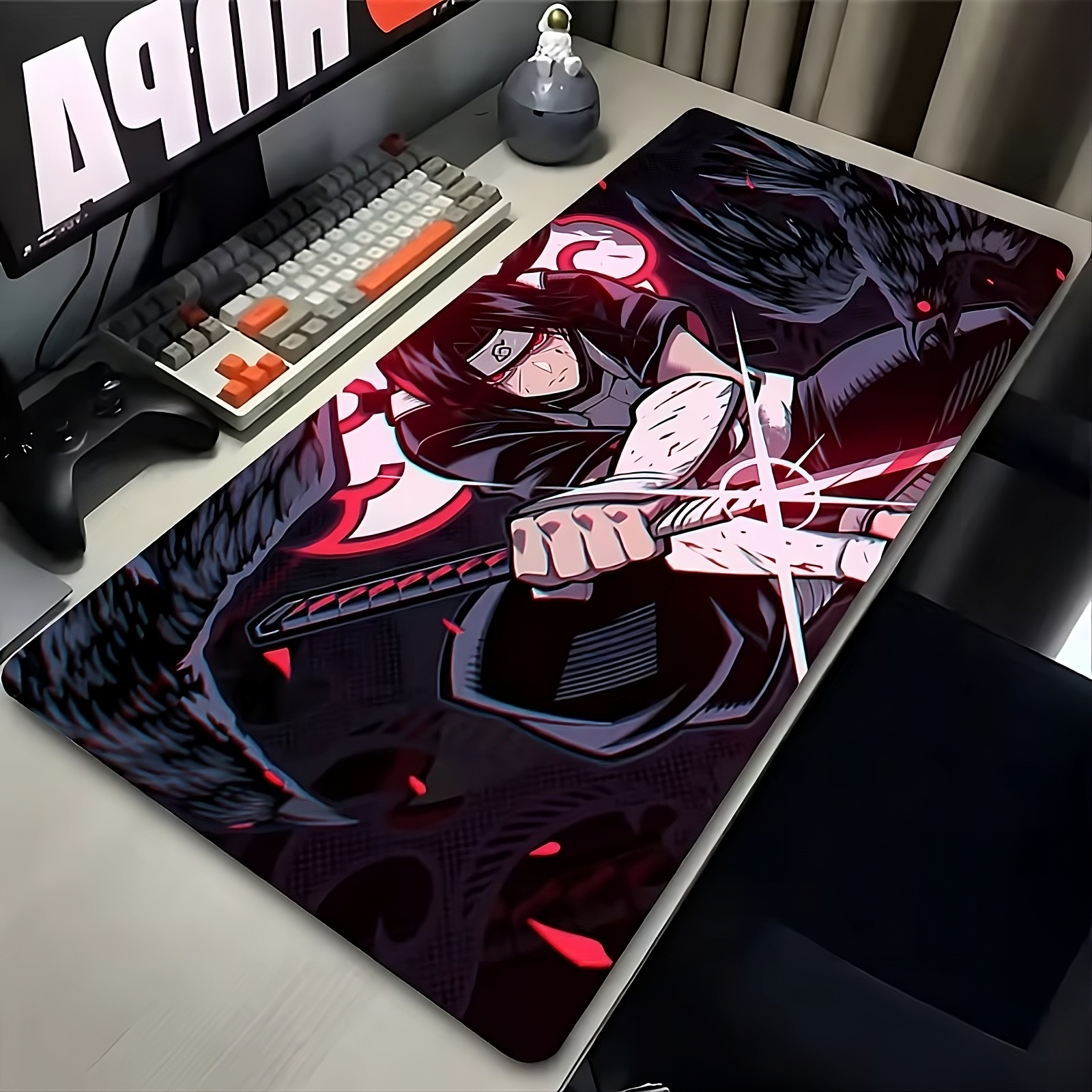 Itachi Uchiha Red Moon XL Mouse Pad