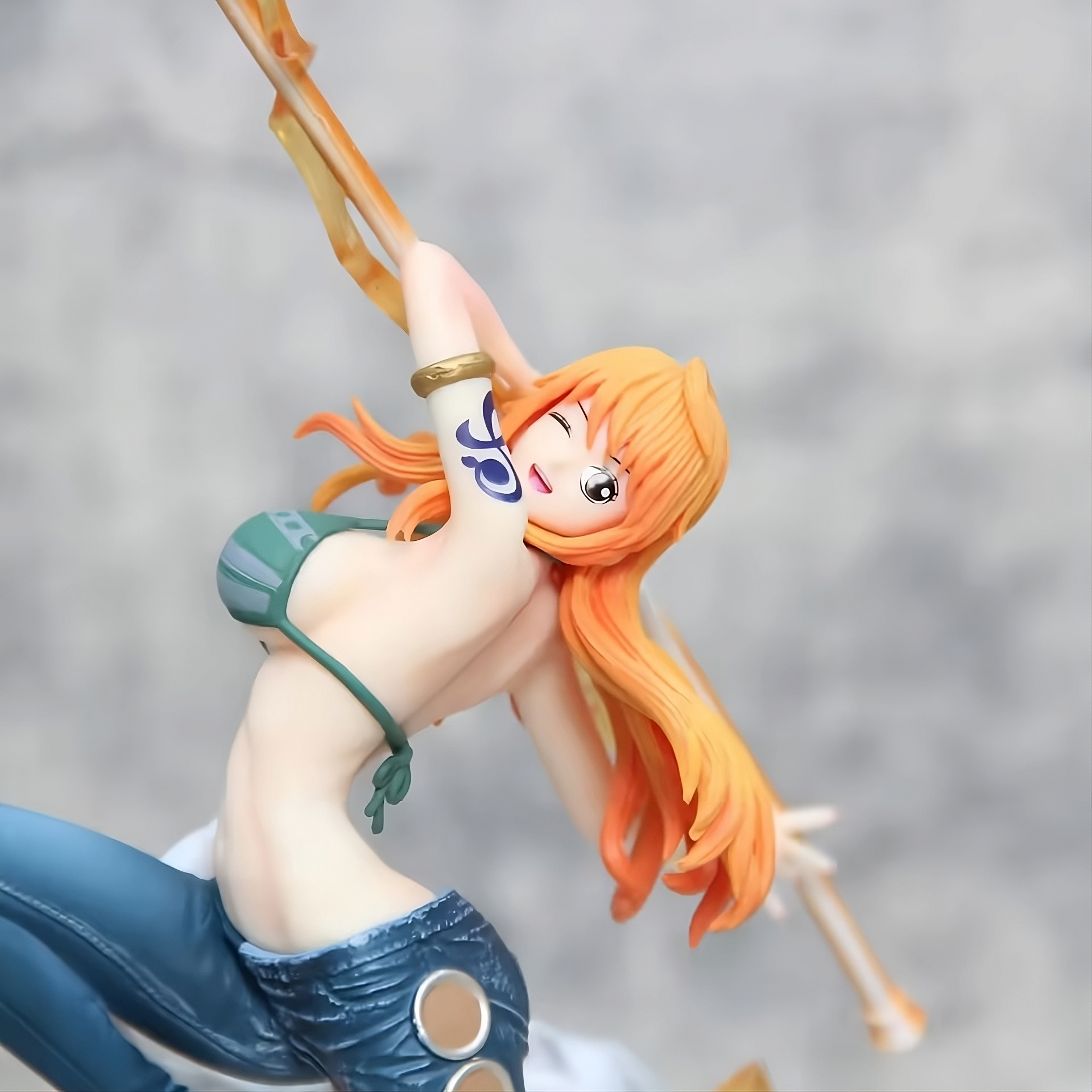 One Piece – Nami & Zeus 28cm Premium PVC Action Figure