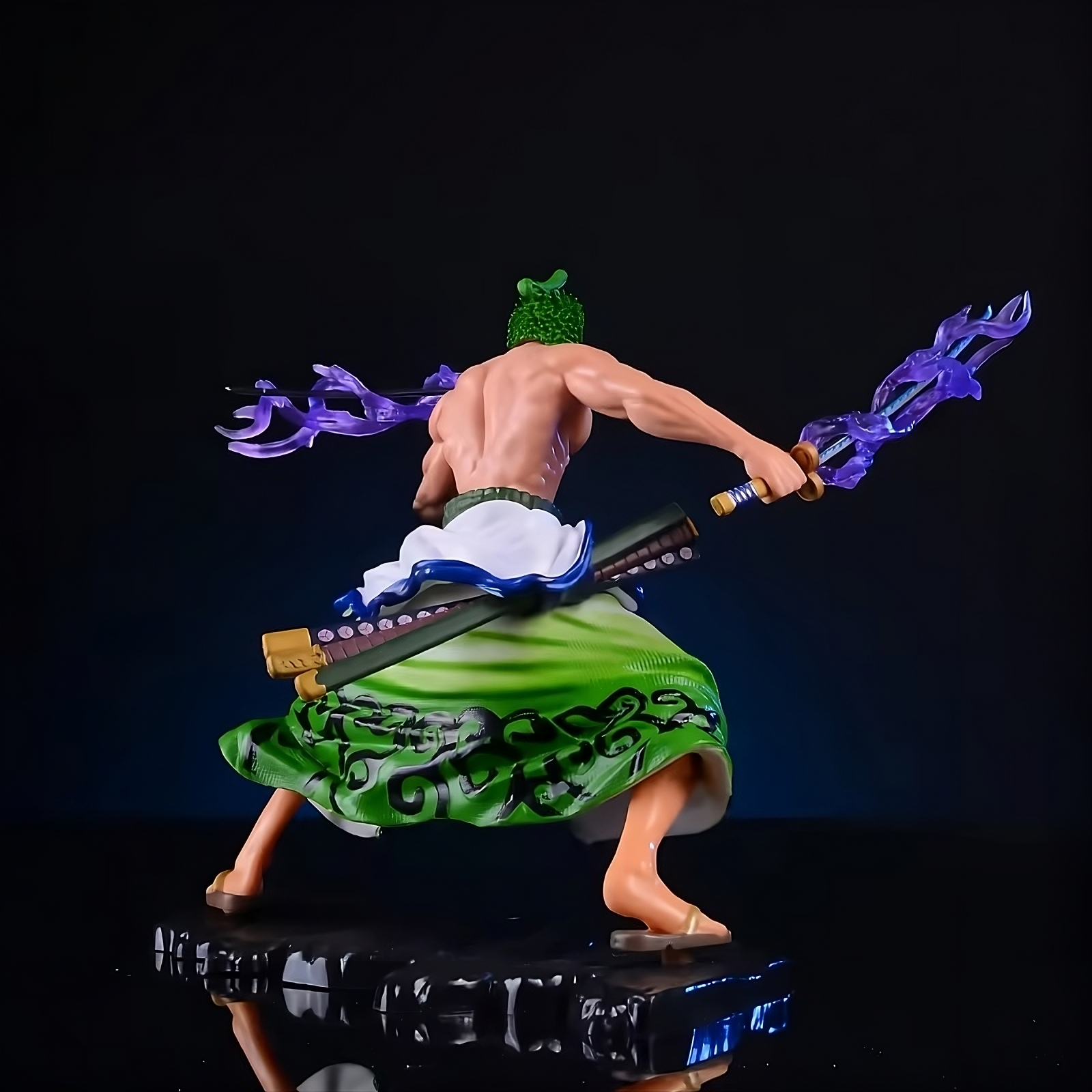 One Piece – Roronoa Zoro “Wano Arc Three-Sword Style” PVC GK Figure (20cm Edition)