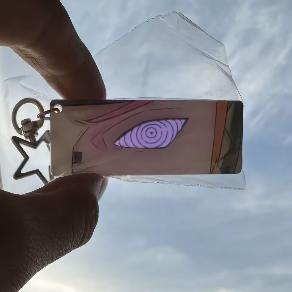 Naruto Luminous Eye Keychain – Glows in Sunlight