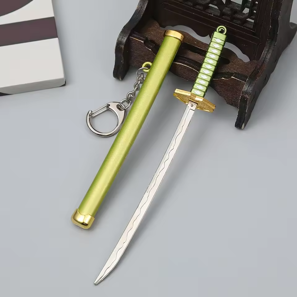 Mini One Piece Katana Sword Keychain – 15cm Zinc Alloy Replica