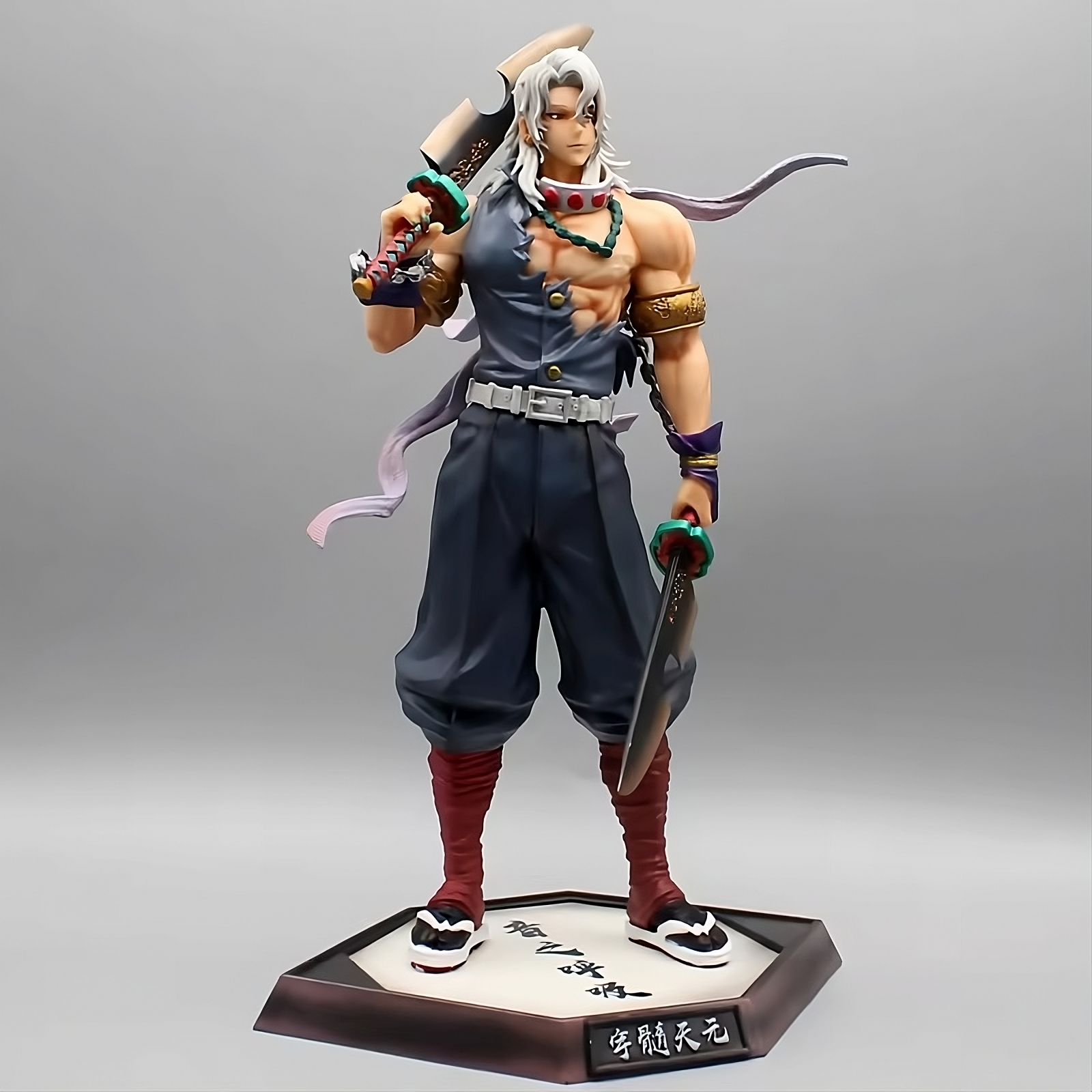 Demon Slayer – Uzui Tengen 32cm Premium PVC Statue Figure
