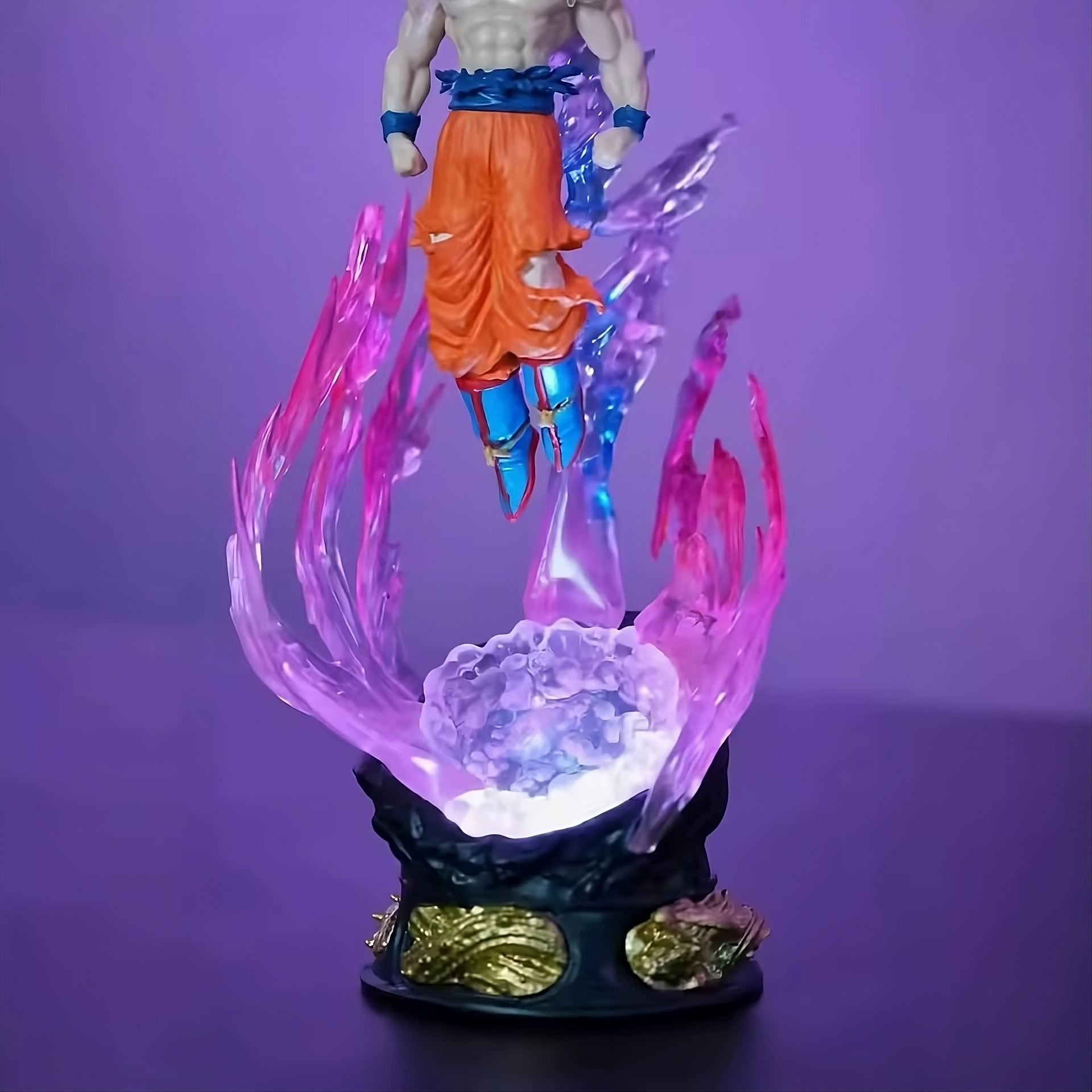 Dragon Ball Z – Ultra Instinct Goku PVC Figure (25cm Limited Edition Statue)