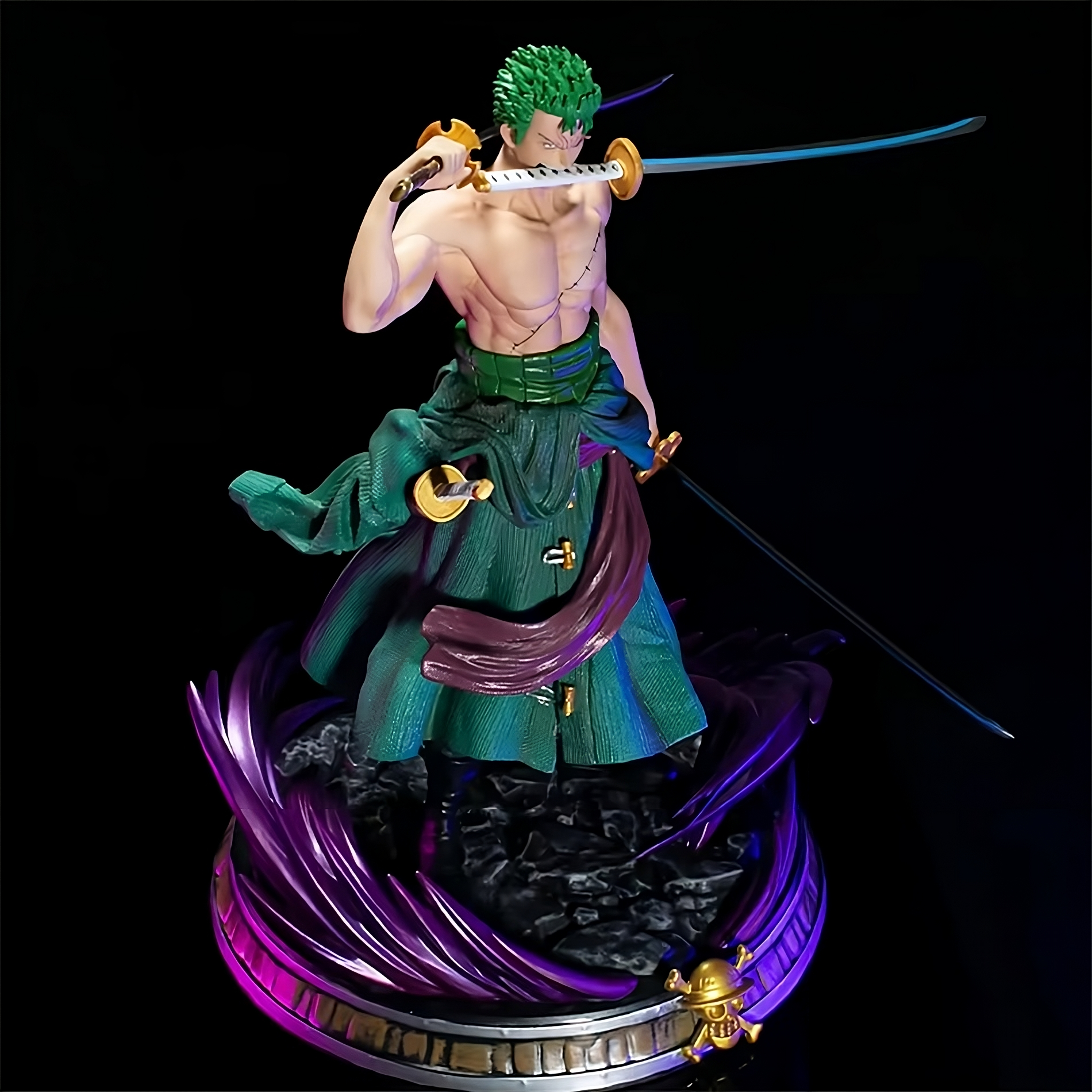 Roronoa Zoro One Piece Anime Figure – 21cm GK Collectible Statue (2 Variants)